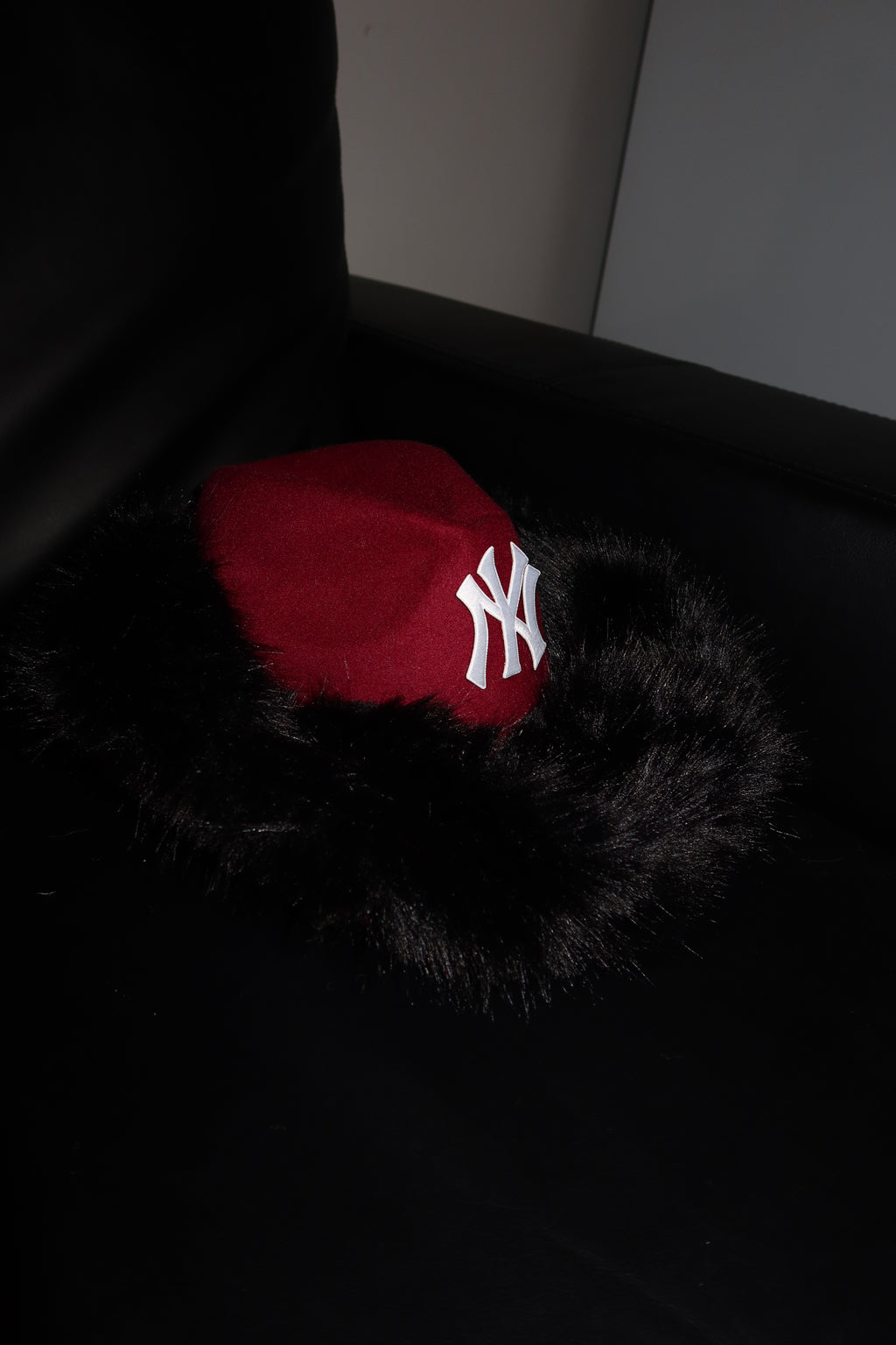 NY iconic fur red and black