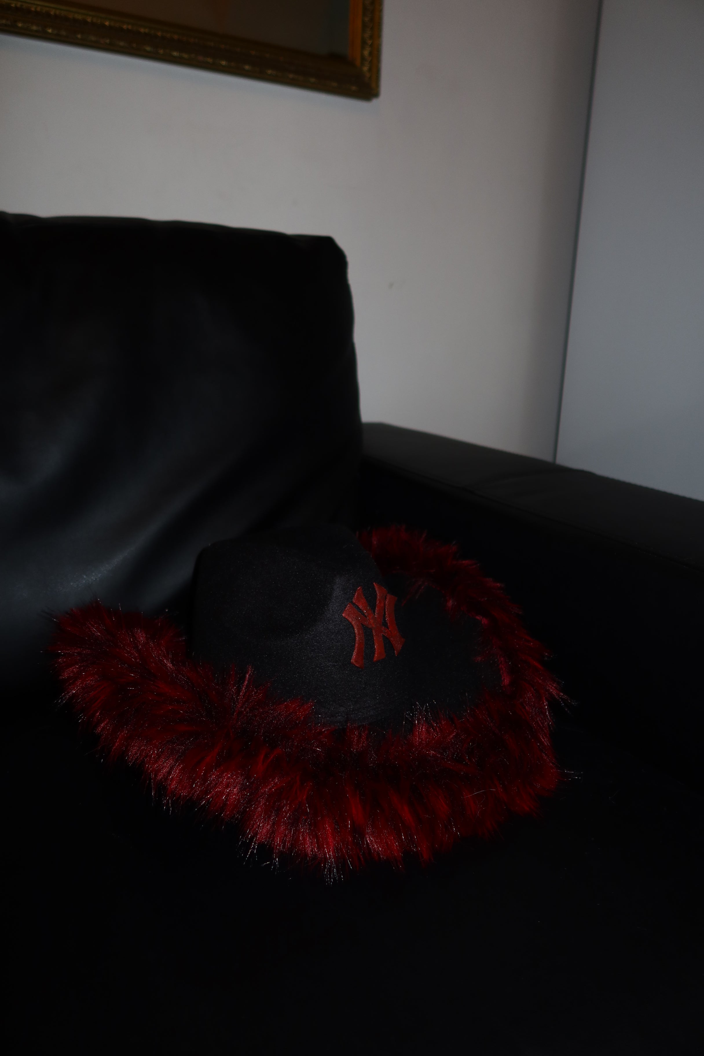 NY iconic fur red