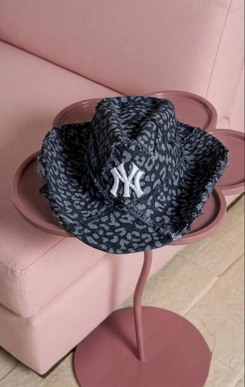 CAPPELLO NY limited animalier